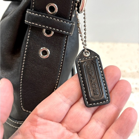 Coach Metro Small Leather Bucket Shoulder or Crossbody Handbag - Picture 8 of 14